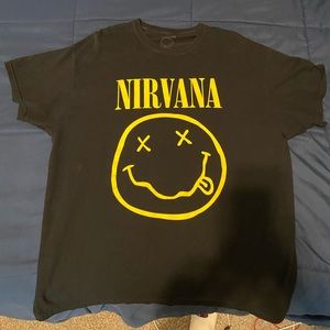 Retro black Nirvana tee all yellow decal